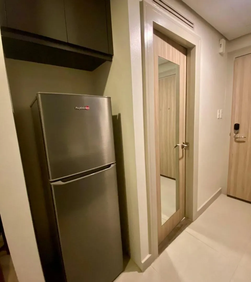 Aura Luxe Stays At Bcct Manila 0*,  Philippines